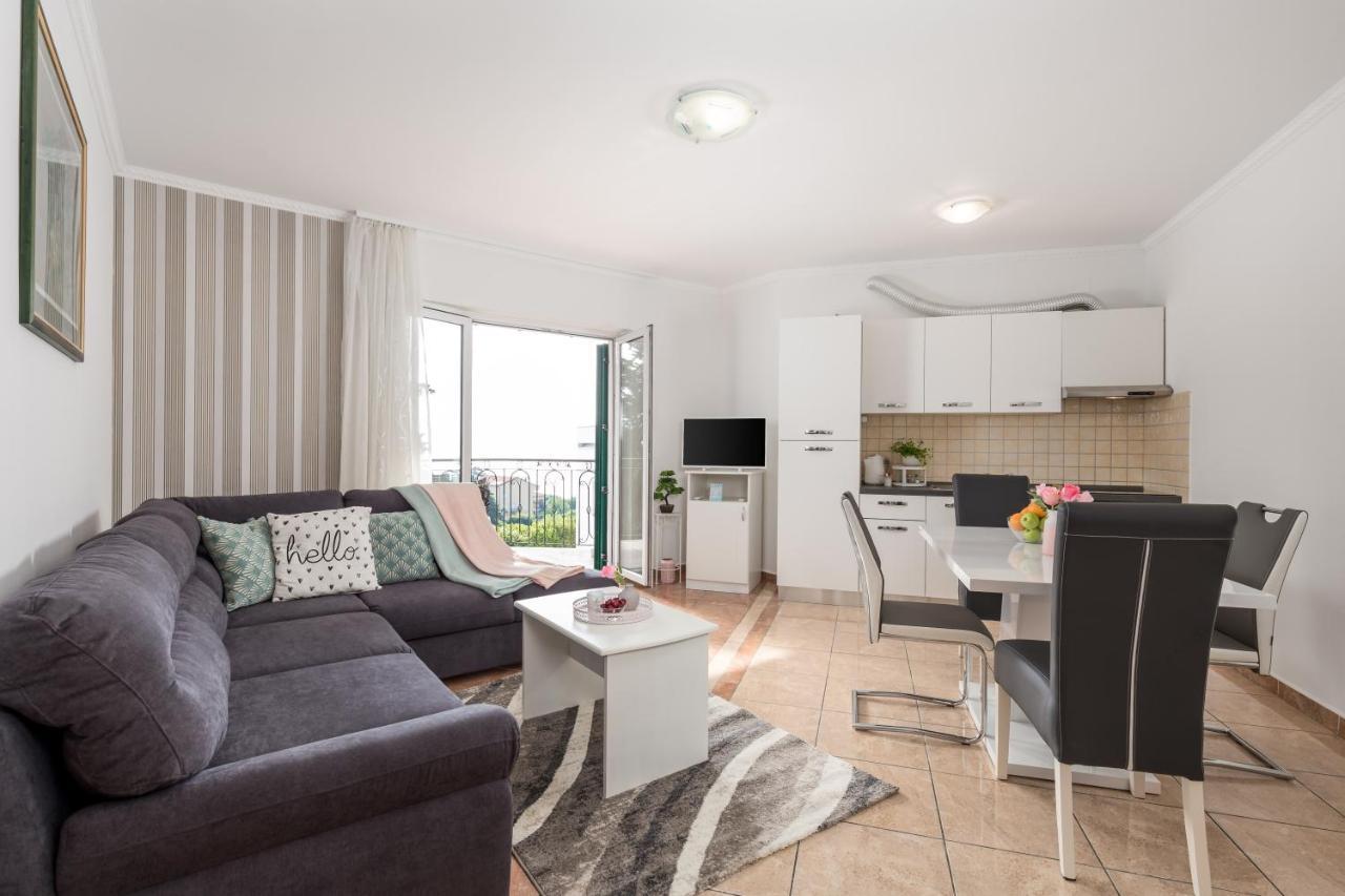 Summer Breeze Apartment With A Pool Opatija Extérieur photo