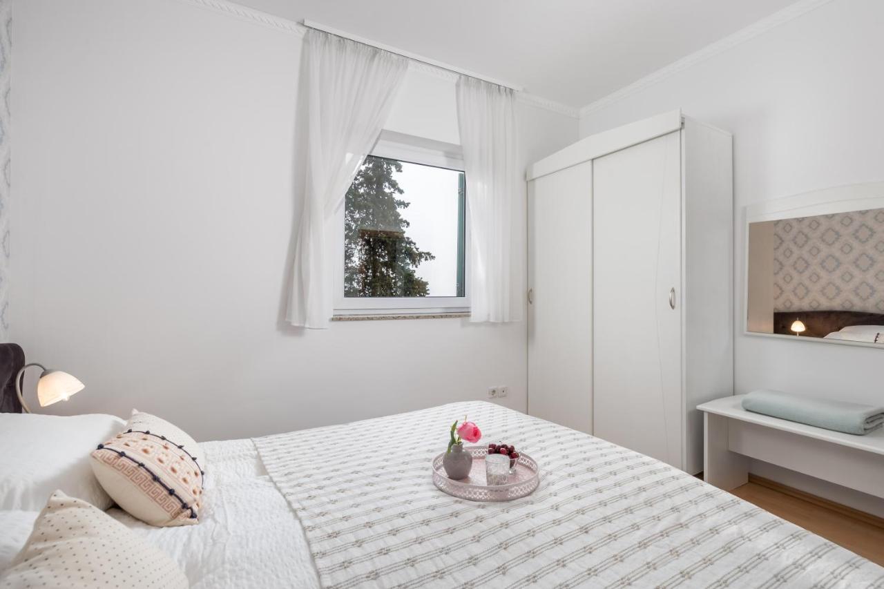Summer Breeze Apartment With A Pool Opatija Extérieur photo