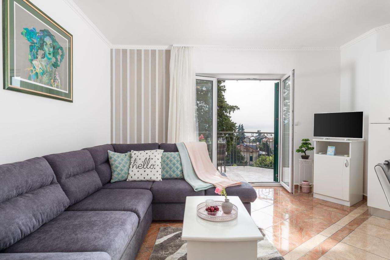 Summer Breeze Apartment With A Pool Opatija Extérieur photo
