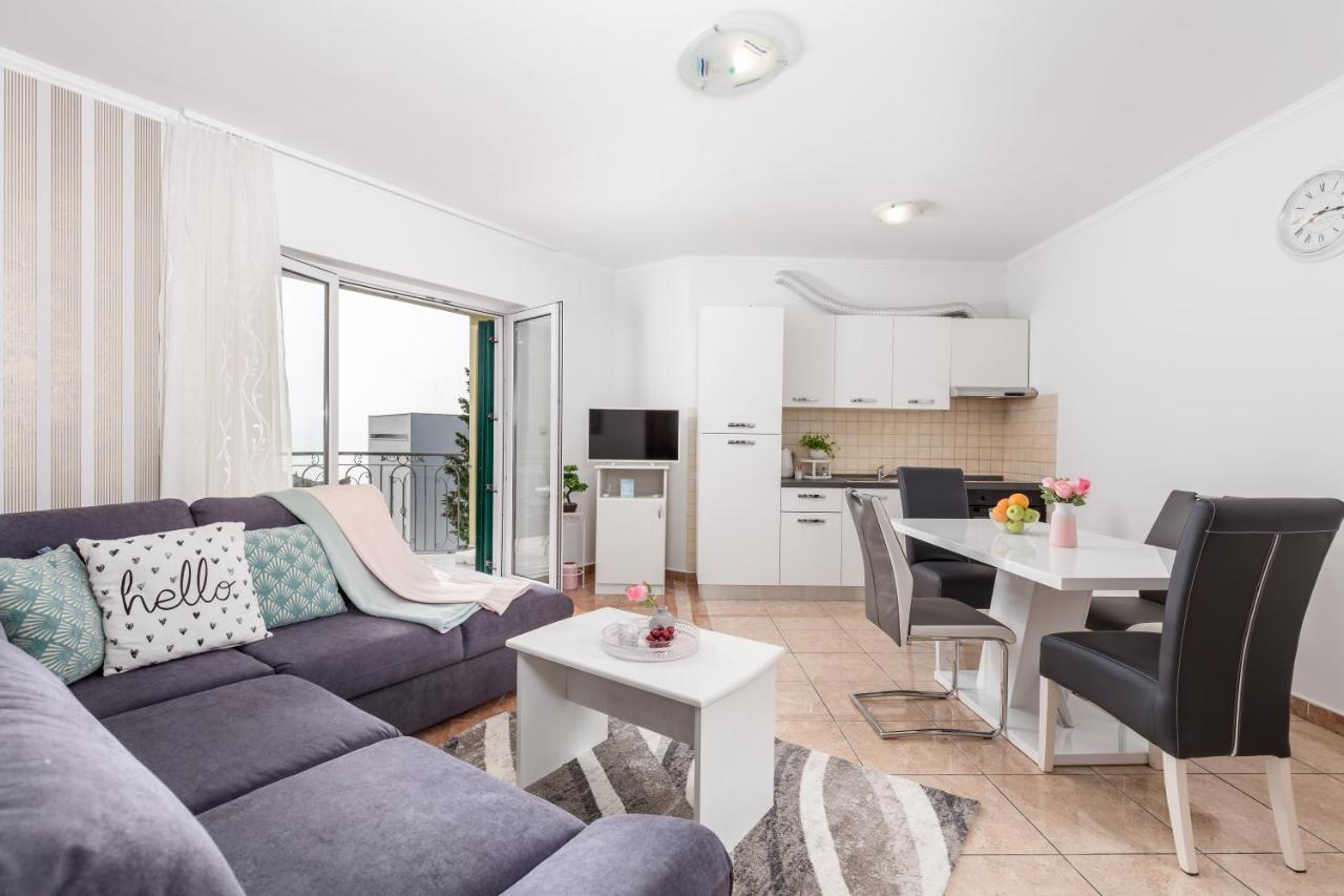 Summer Breeze Apartment With A Pool Opatija Extérieur photo